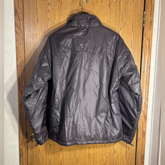 The North Face Nylon Puffer Coat - Picture 11 of 12